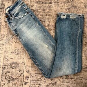 BKE Women’s Straight Leg Jeans in Faded Light Blue